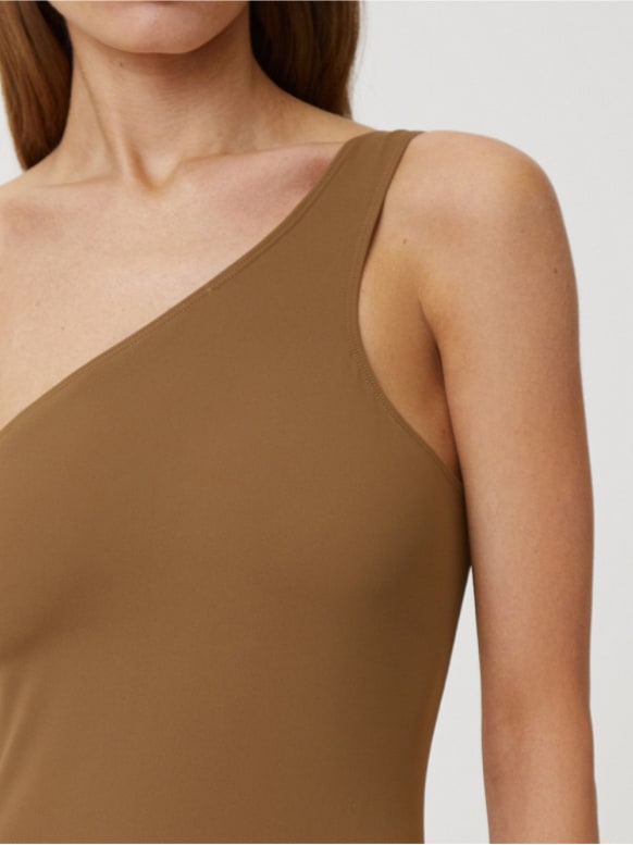 Купальники