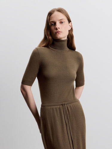 Топ из шерсти мериноса