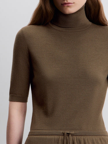 Топ из шерсти мериноса